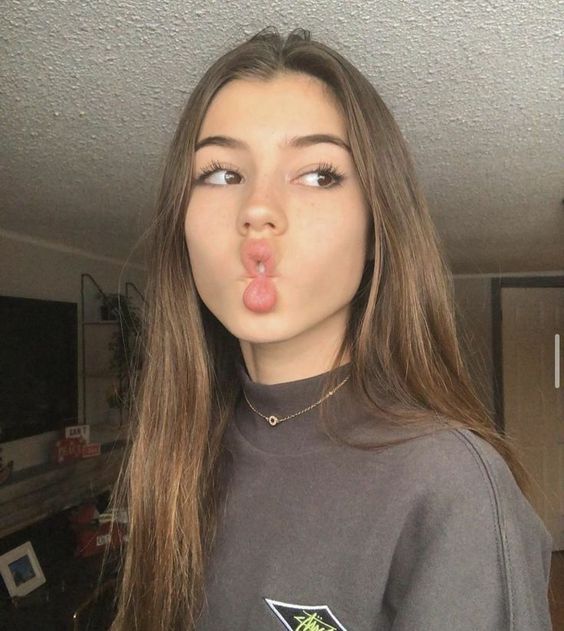 Laura G.